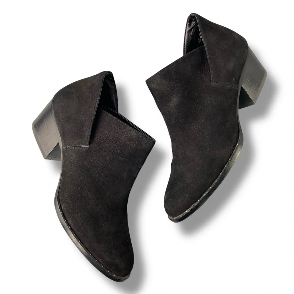 Antonio Melani black suede women's slip on booties US Size 7.5 M